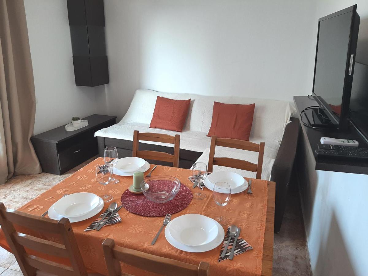 Perfectly Located Apartment With Pool Playa de las Américas Extérieur photo