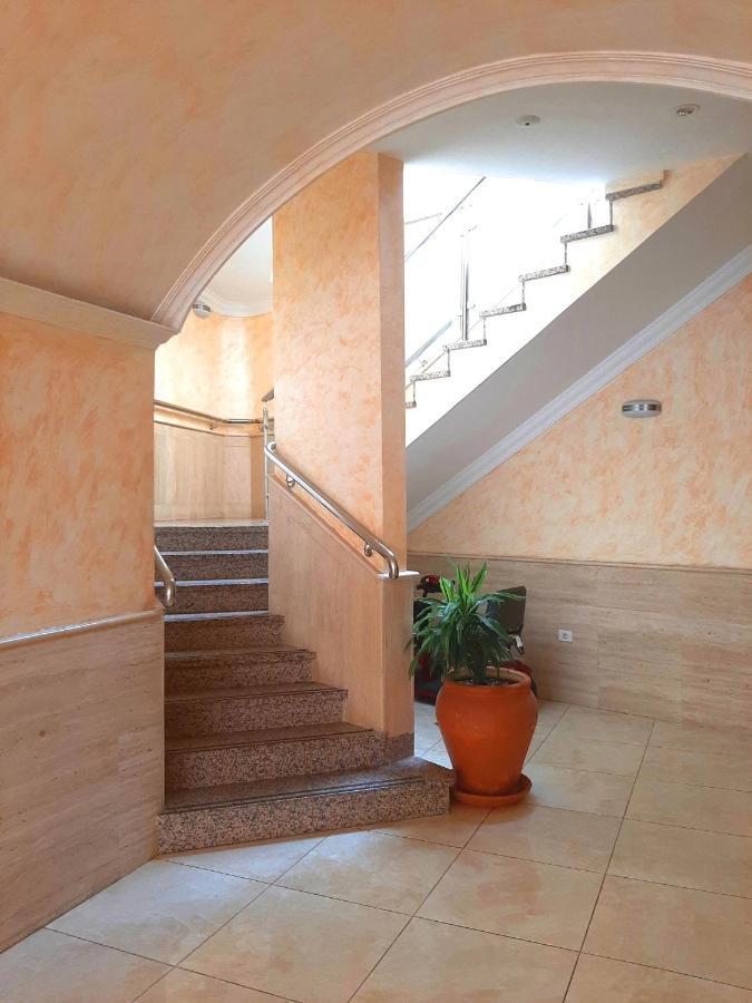 Perfectly Located Apartment With Pool Playa de las Américas Extérieur photo