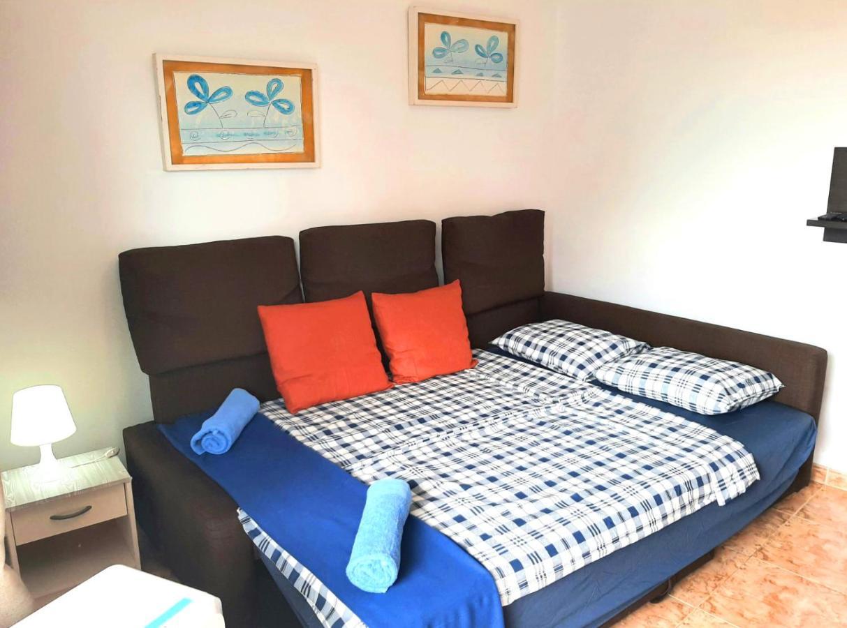 Perfectly Located Apartment With Pool Playa de las Américas Extérieur photo